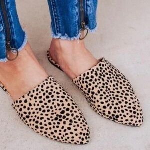 Gap Slip On Flats Leopard Print Mules